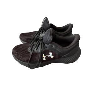 Under Armour Black Running Shoes - Comfort & Style